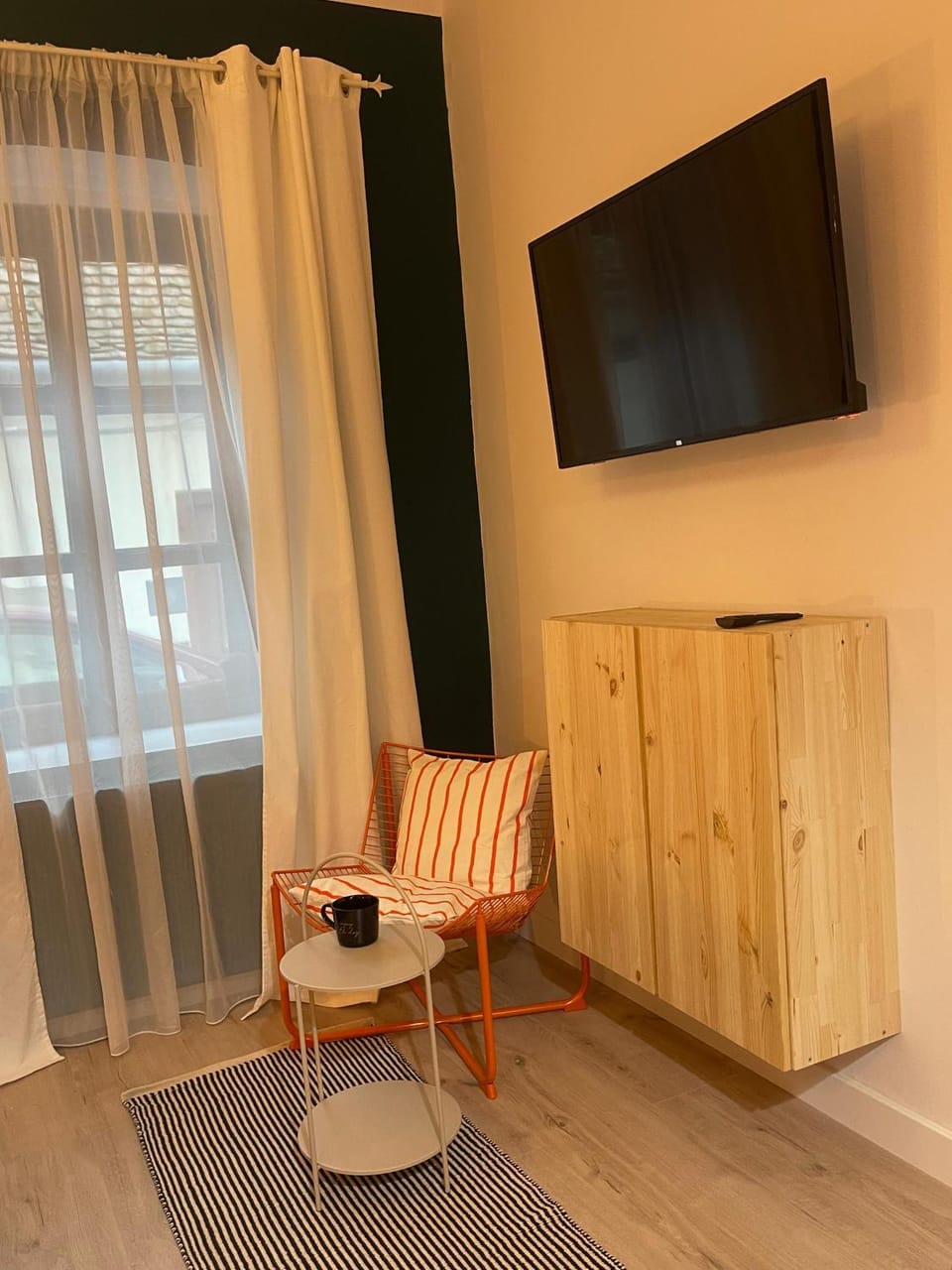 TV and multimedia, Living room, Seating area