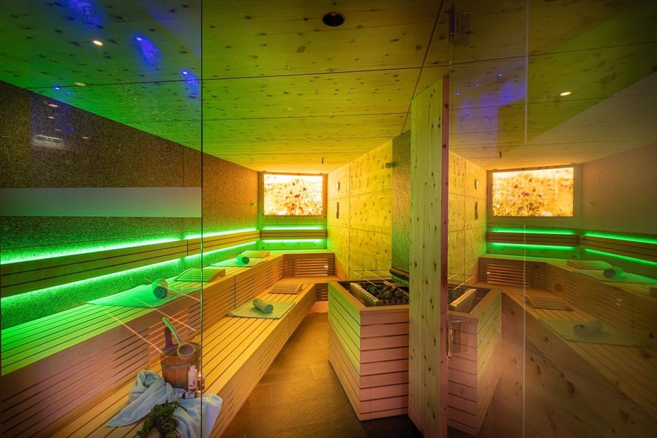 Sauna, Spa and wellness centre/facilities