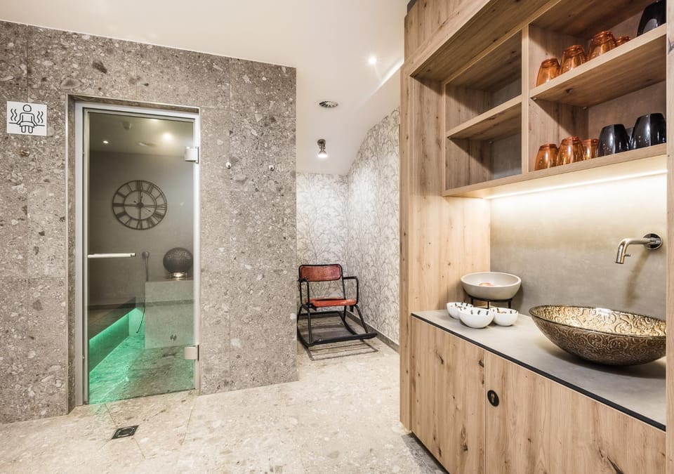 Steam room, Spa and wellness centre/facilities