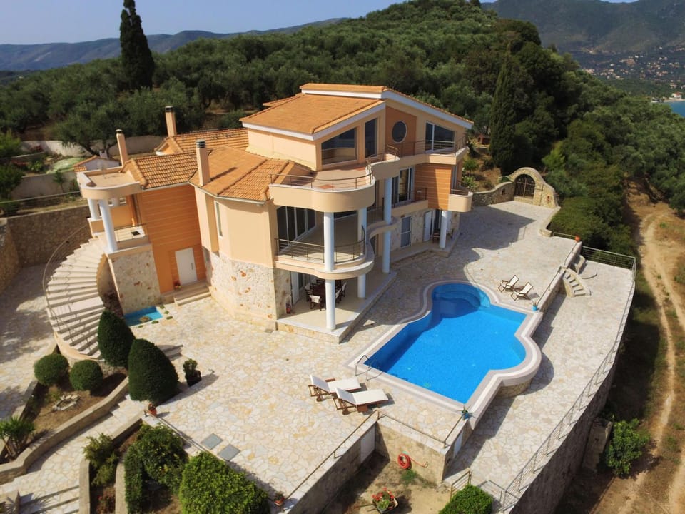 Property building, Bird's eye view