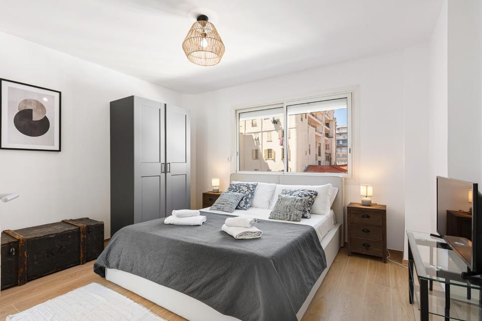 Bed, Bedroom, wardrobe