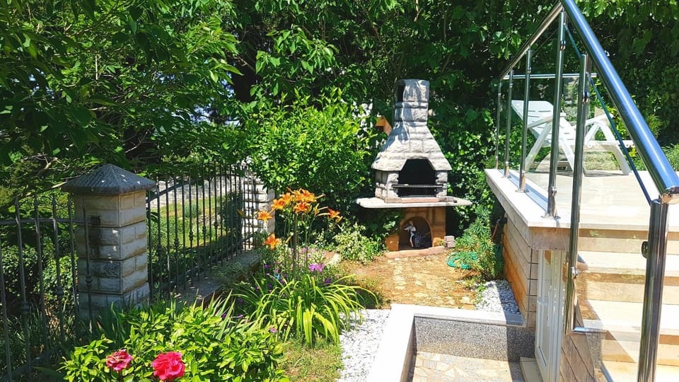 BBQ facilities, Garden, Garden view