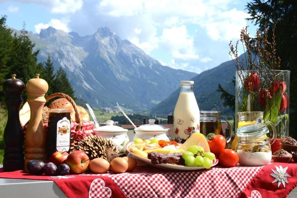 Food, Buffet breakfast