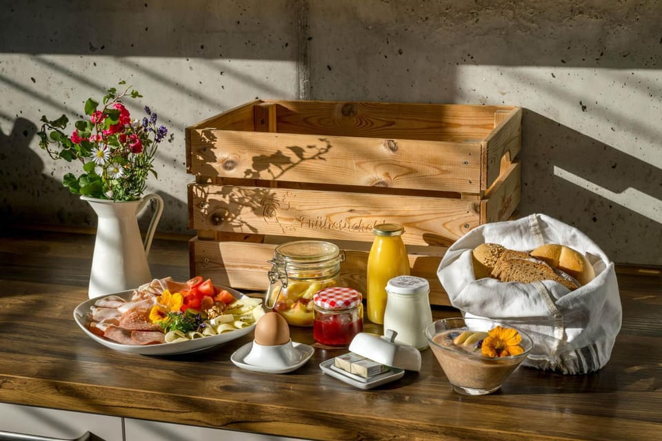 Breakfast, Breakfast, Buffet breakfast, Buffet breakfast