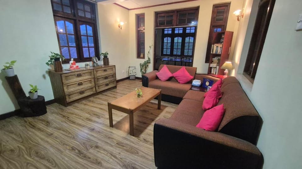 Paradise Cottage Bed and Breakfast in Nuwara Eliya