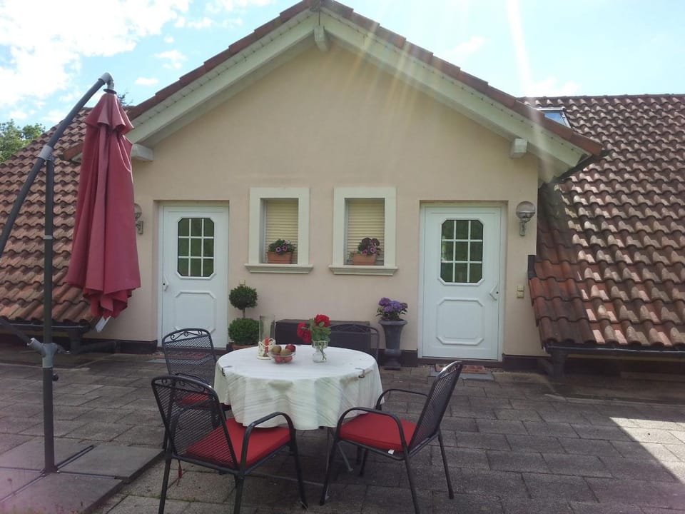 Weingut-Brennerei-Ferienwohnungen Eugen Wissler Apartment in Freiburg