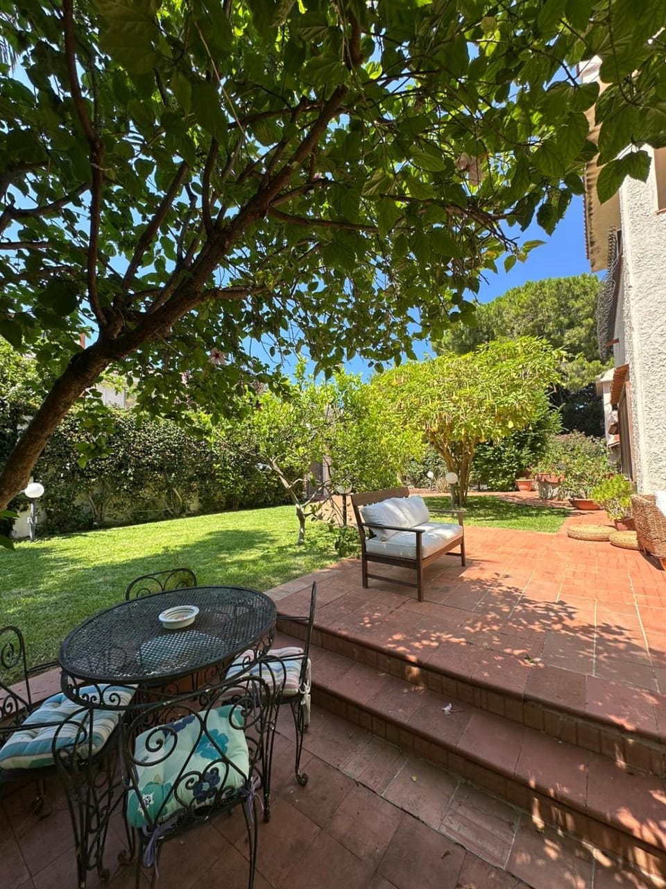 Garden, Garden view