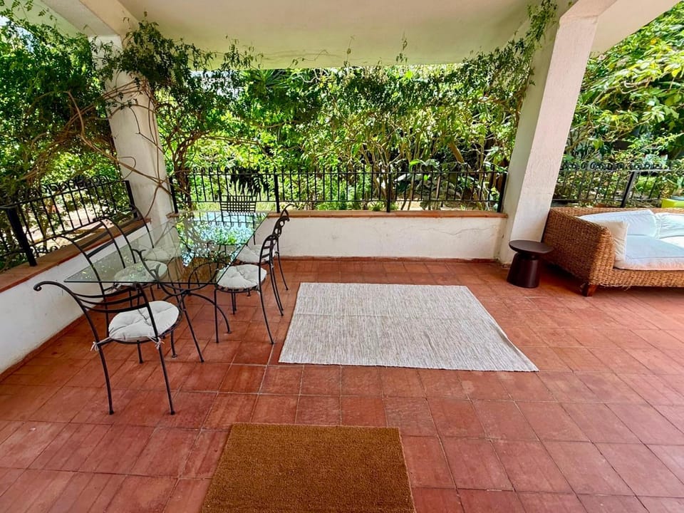 Patio, Garden