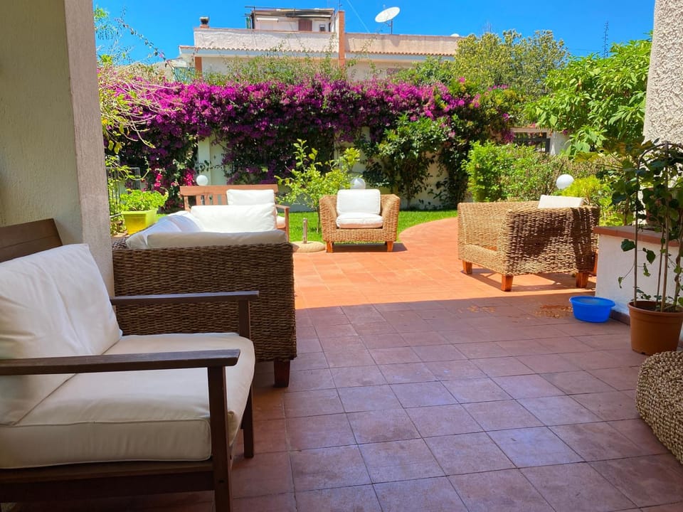 Patio, Garden, Garden view