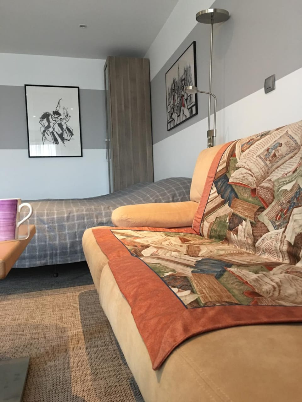 Seating area