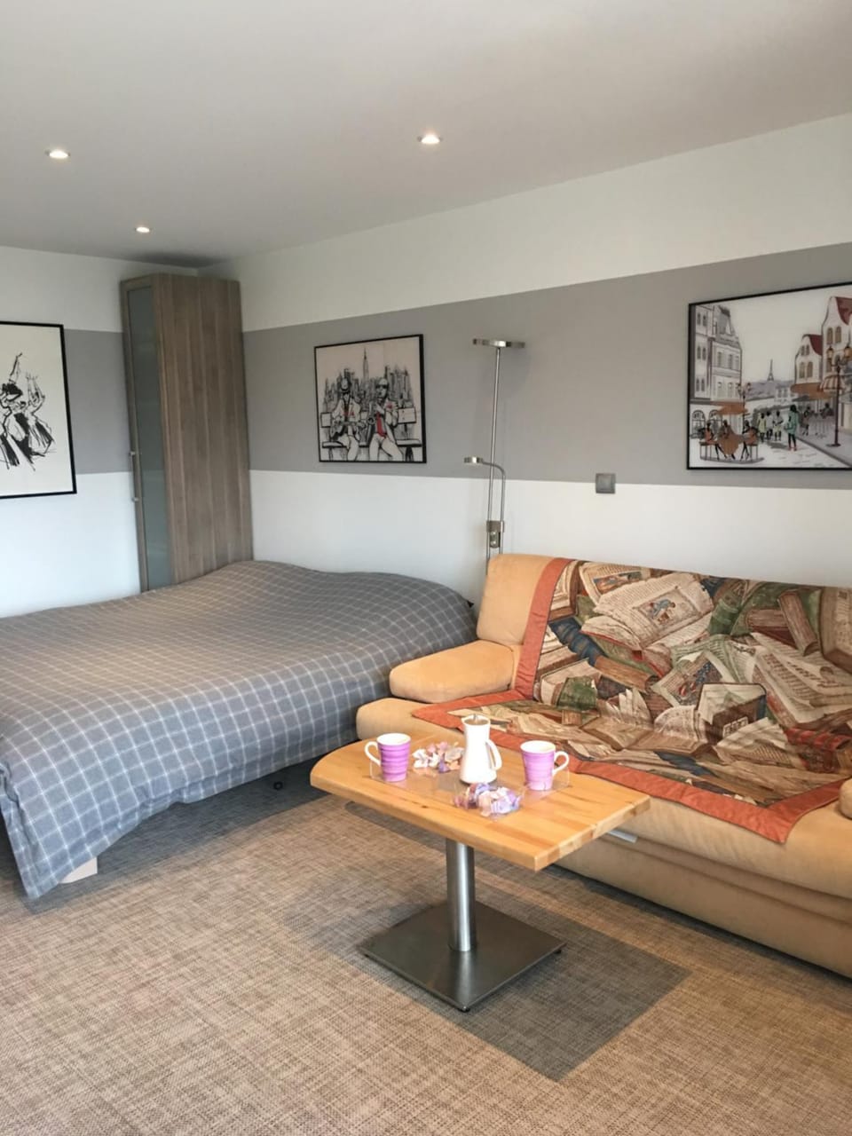 Seating area
