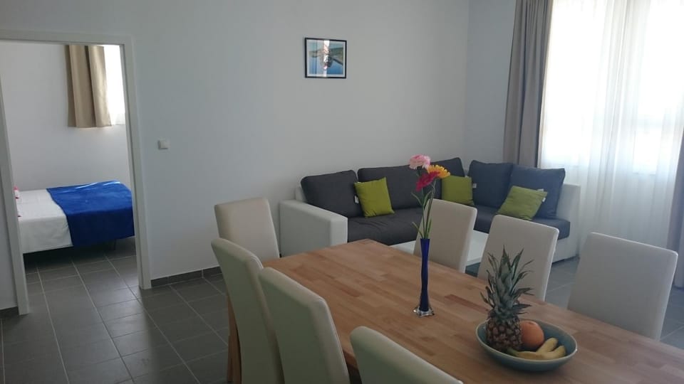 Beautiful Apartment Jukic Apartment in Podstrana