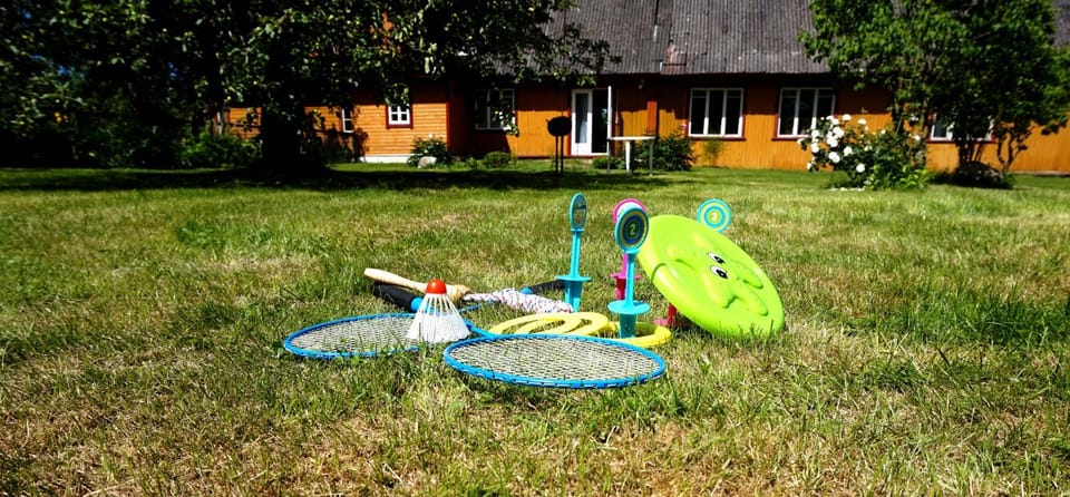 Property building, Entertainment