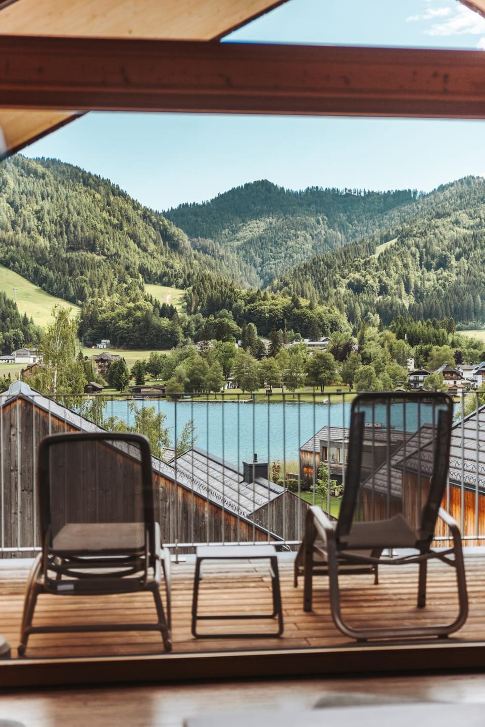 Balcony/Terrace, Lake view