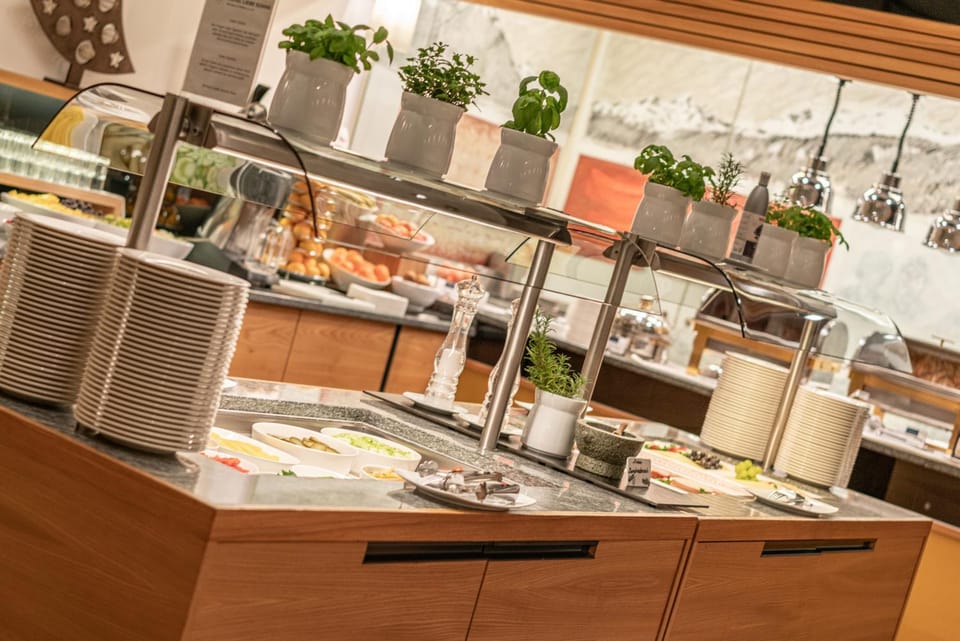 Buffet breakfast