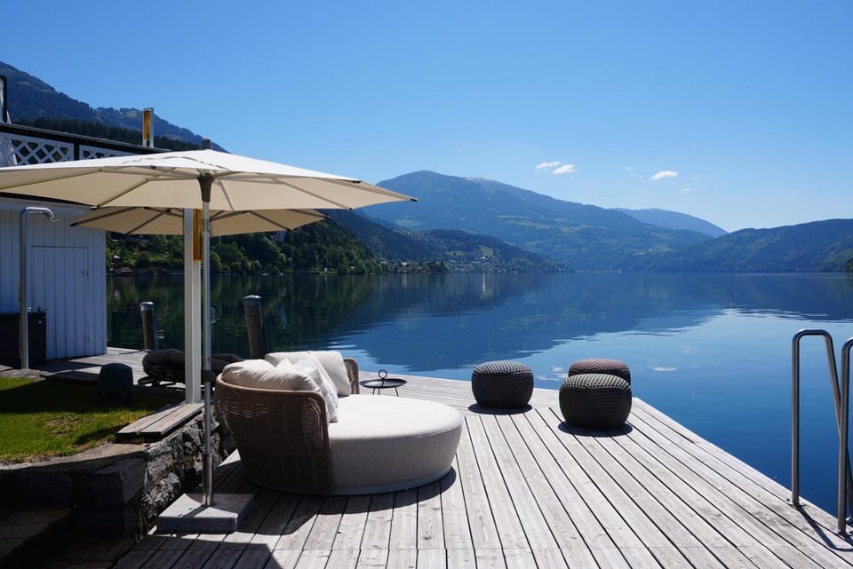 Lake view, Location, sunbed