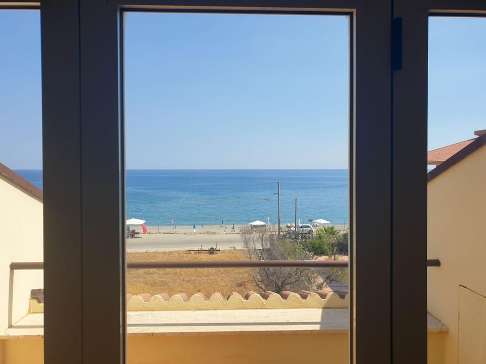Balcony/Terrace, Beach, Beach