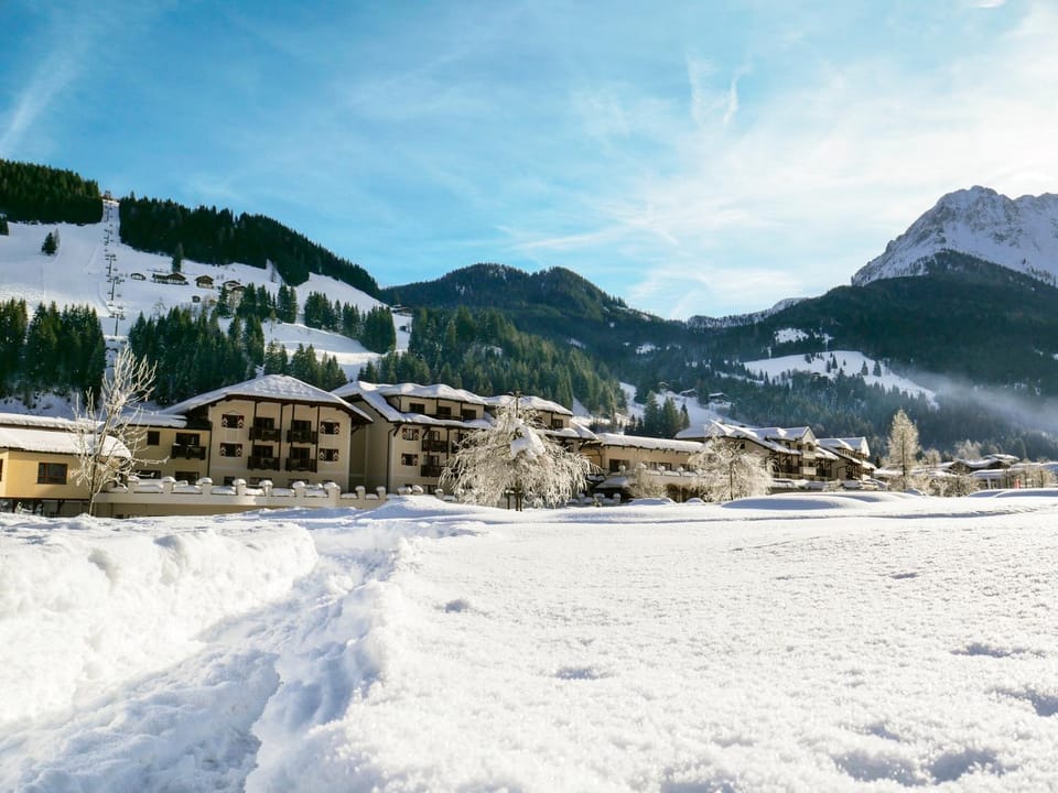 Property building, Winter