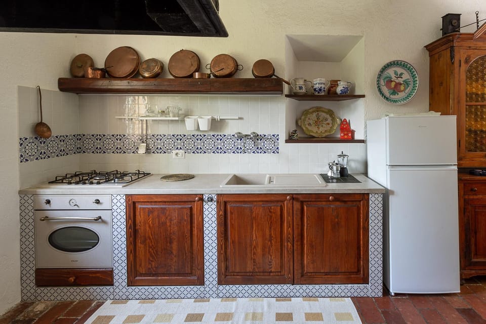 Kitchen or kitchenette, pet friendly