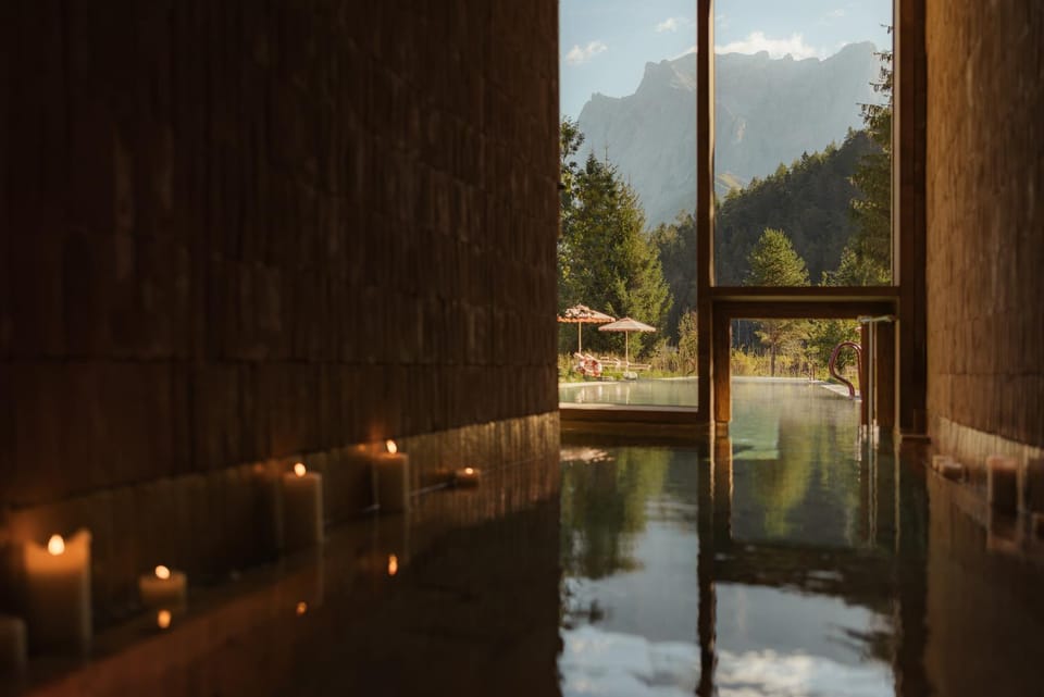 Spa and wellness centre/facilities, Mountain view, Pool view, Swimming pool