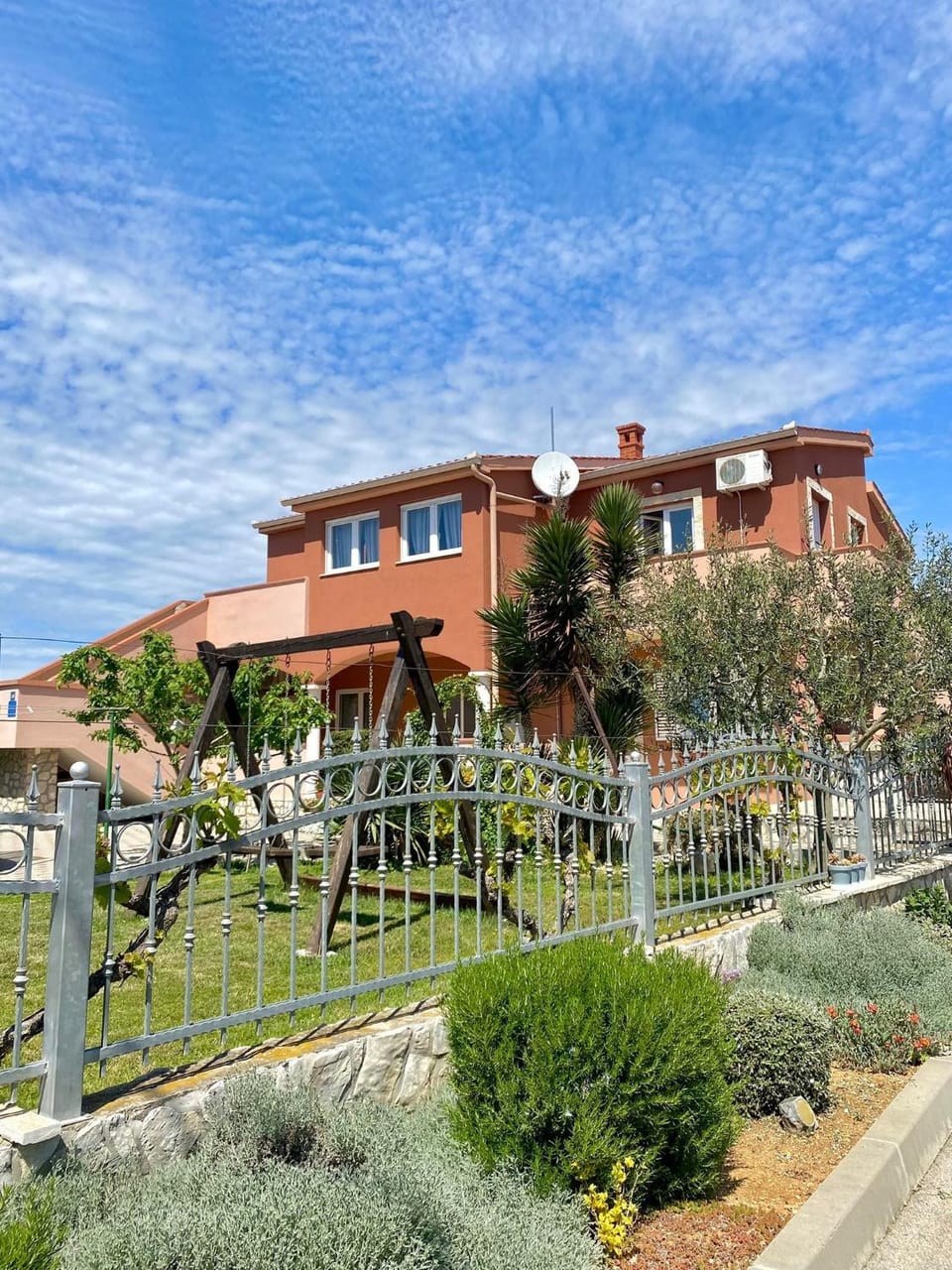 Property building, Garden, Garden view