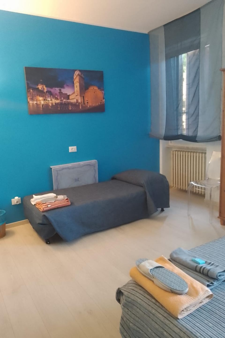 Bed, Bedroom, internet