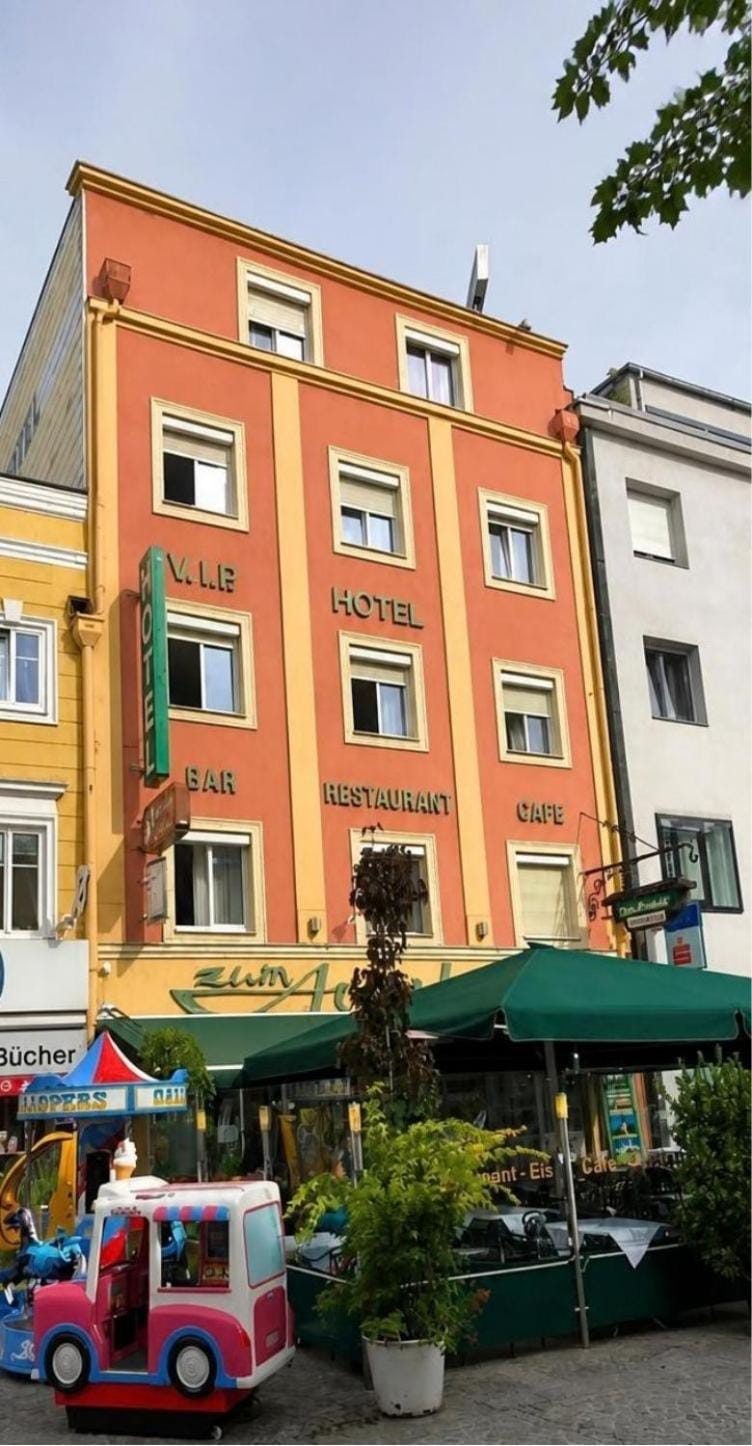 Stadthotel Restaurant Auerhahn Hotel in Upper Austria