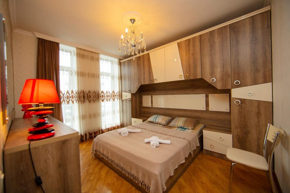 Photo of the whole room, bunk bed