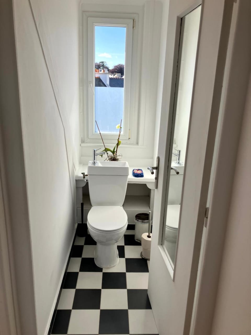 Toilet