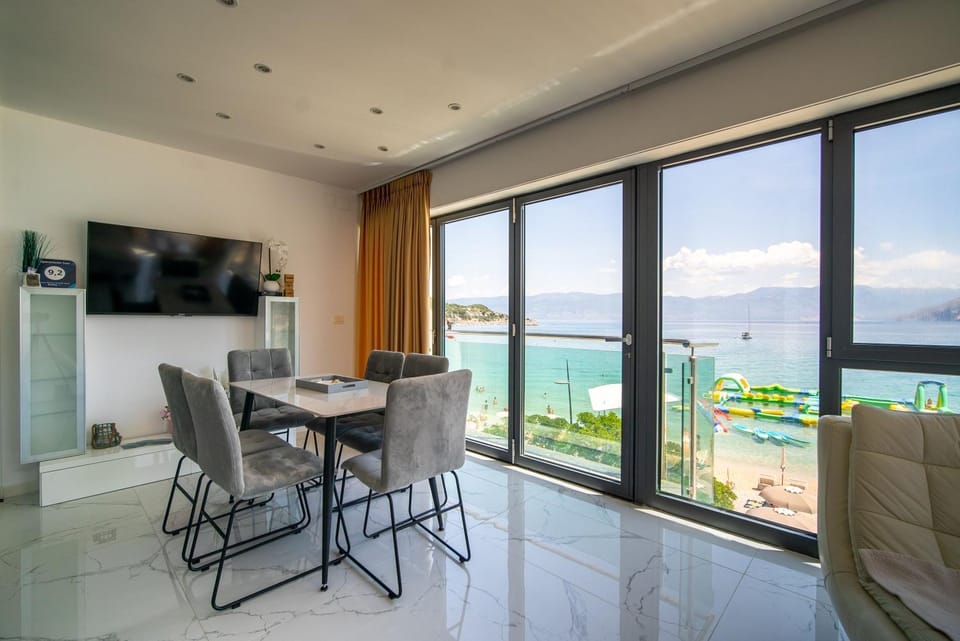 TV and multimedia, Balcony/Terrace, Living room, Sea view