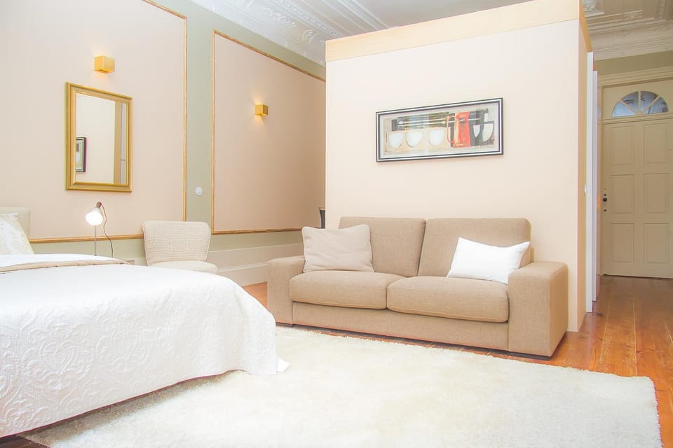 Living room, Lobby or reception, Decorative detail, Bedroom