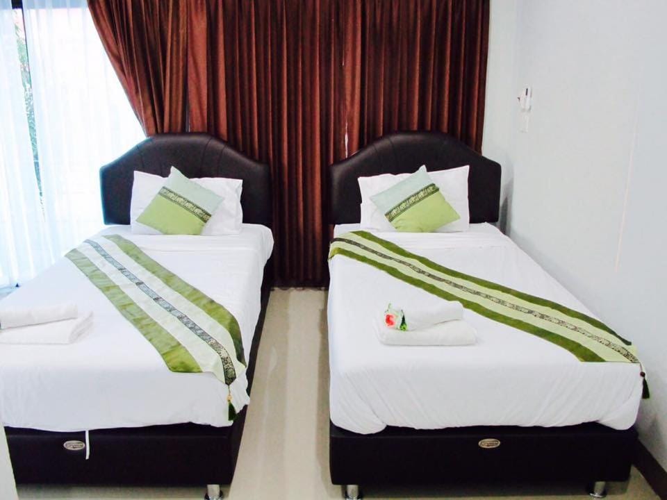 Retro Twin Home @Maesot Bed and Breakfast in Thailand