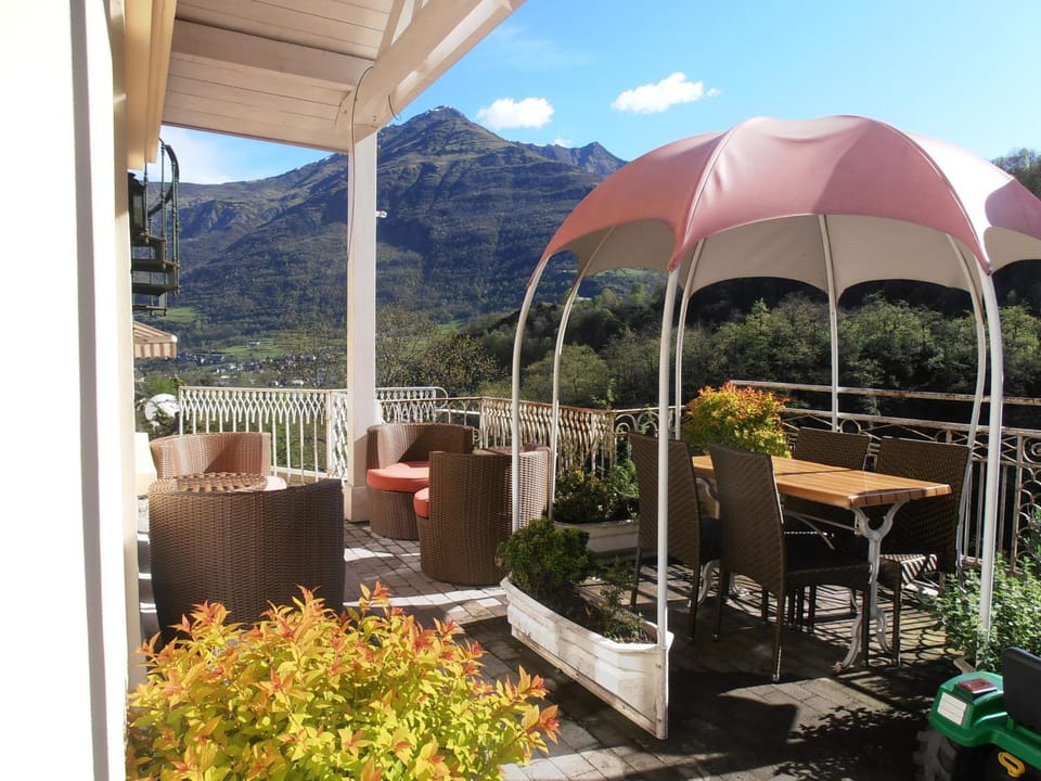 Patio, View (from property/room), Balcony/Terrace