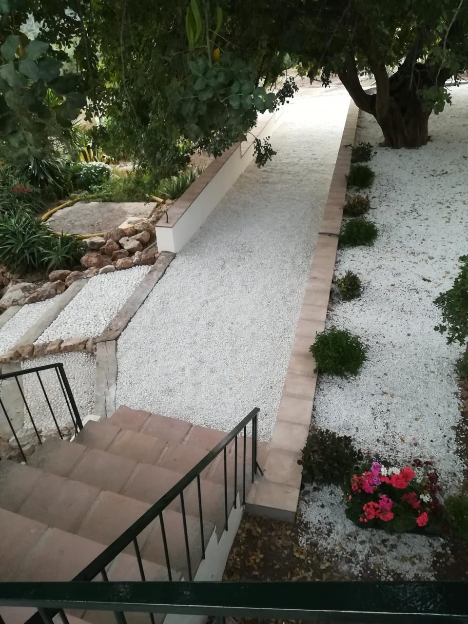 Garden, Internal: Not applicable to any particular room