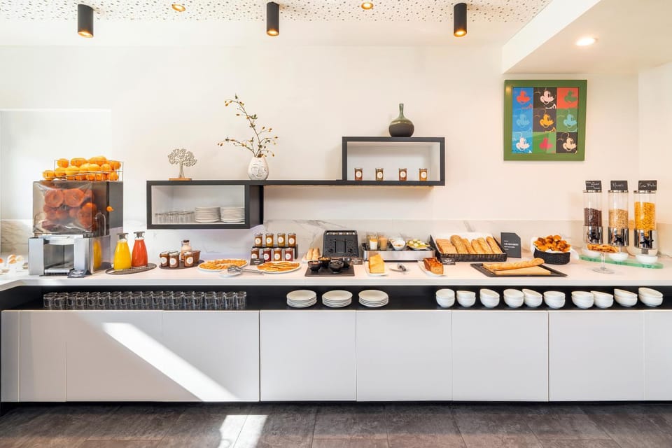 Buffet breakfast