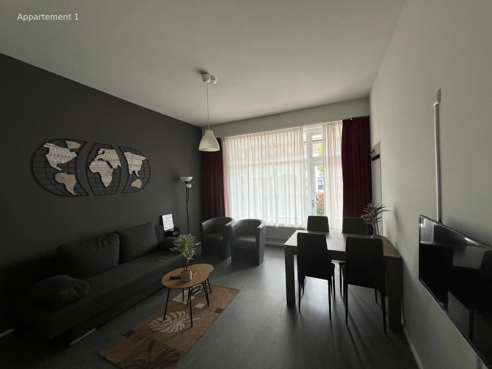 TV and multimedia, Seating area