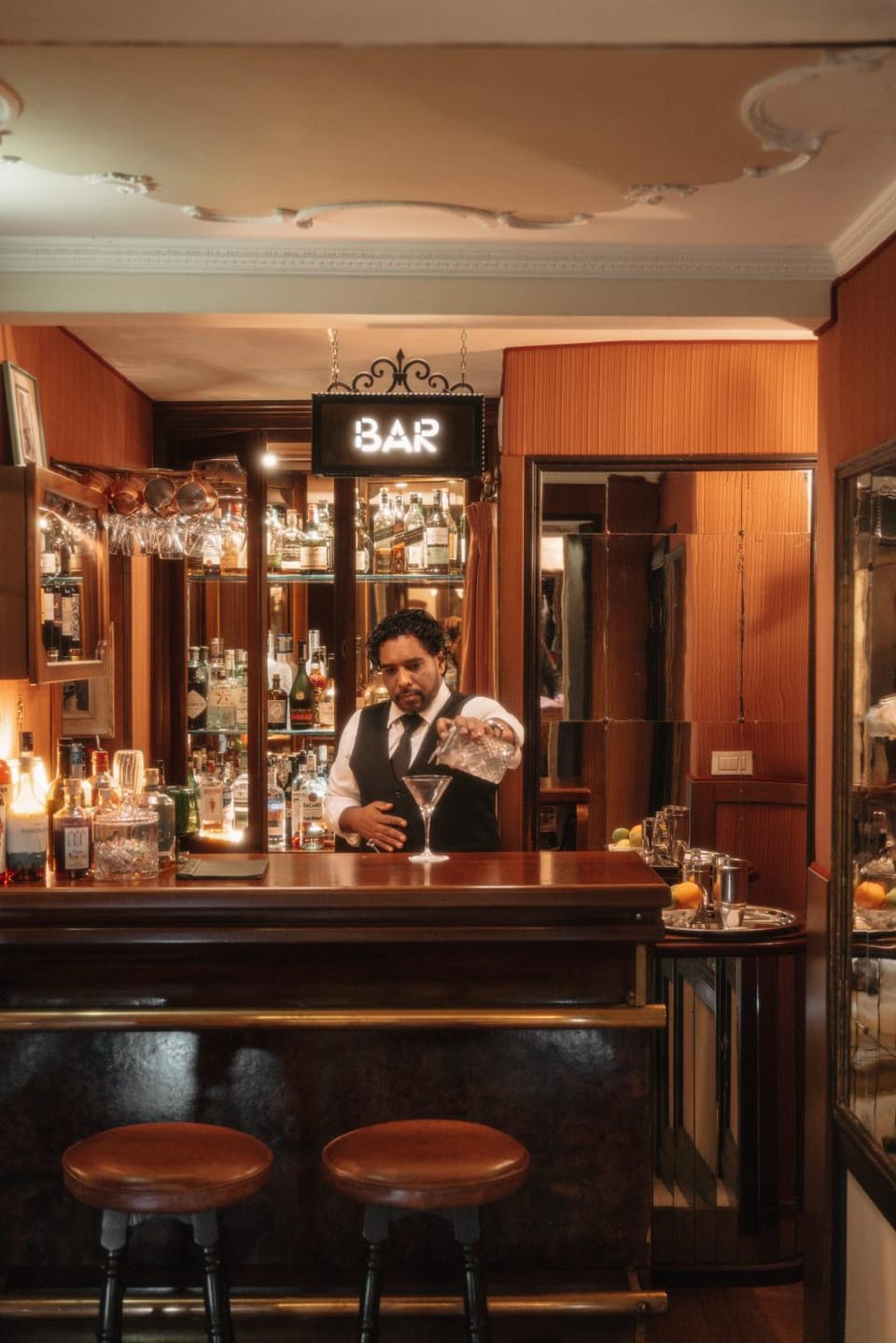 Lounge or bar