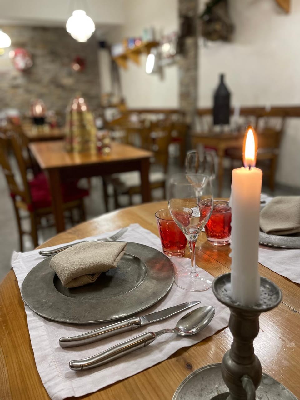 Restaurant/places to eat, Banquet/Function facilities, Dining area, Drinks