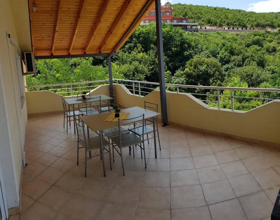 Natural landscape, Balcony/Terrace