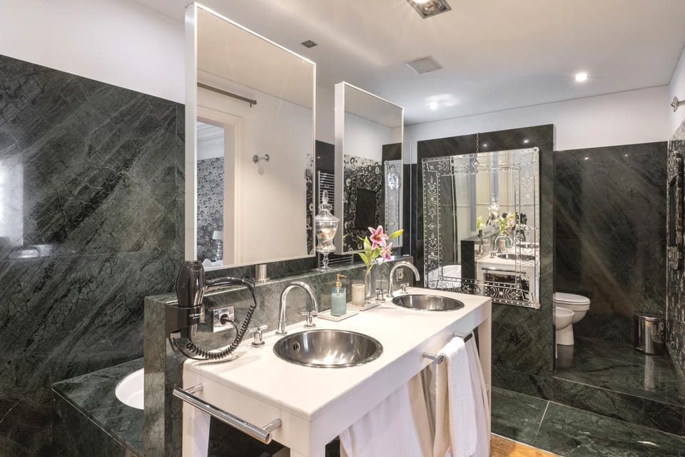 HoHomes - Luxury Palacete Apartment in Barcelona