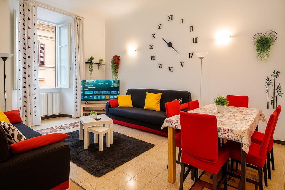 Living room, Dining area