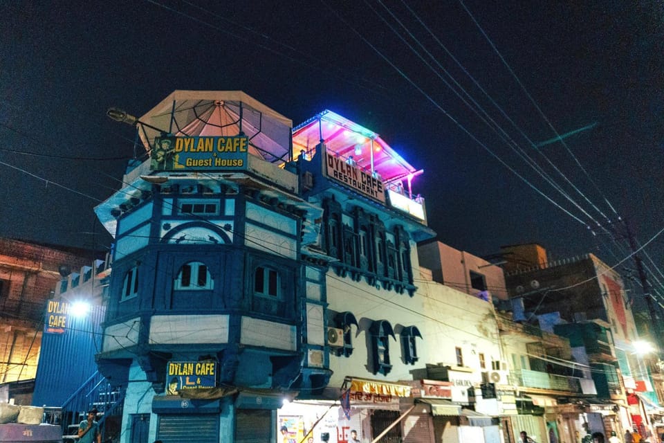 Property building, Restaurant/places to eat, Day, Night, View (from property/room), Seating area, Dining area, Guests, City view, Landmark view, Mountain view, Mountain view, Street view, Street view, Location, towels, air conditioner