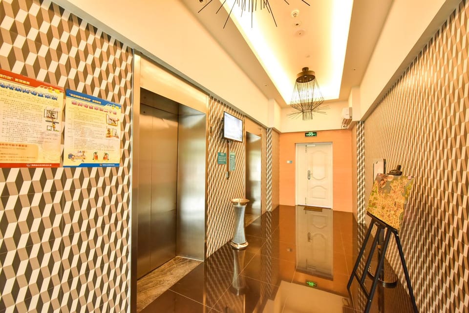 Jinjiang Inn Haikou Binhai Avenue Qilou Old Street Hotel in Hainan