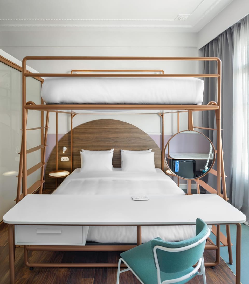 bunk bed