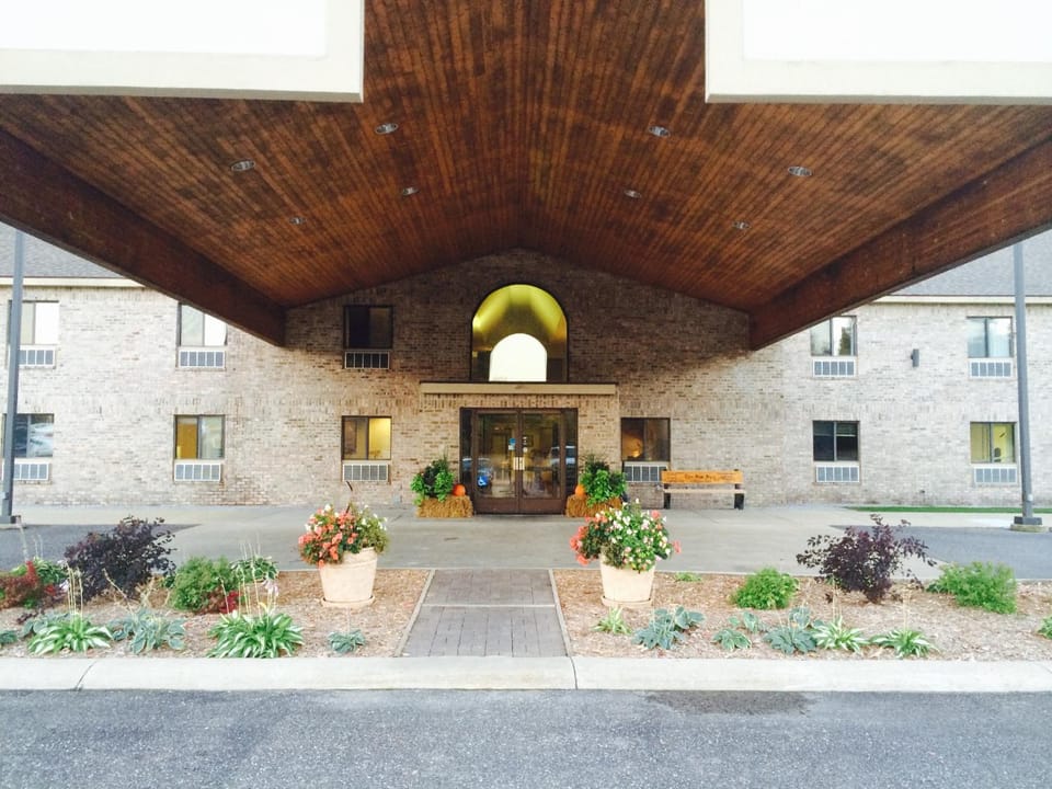 Property building, Facade/entrance