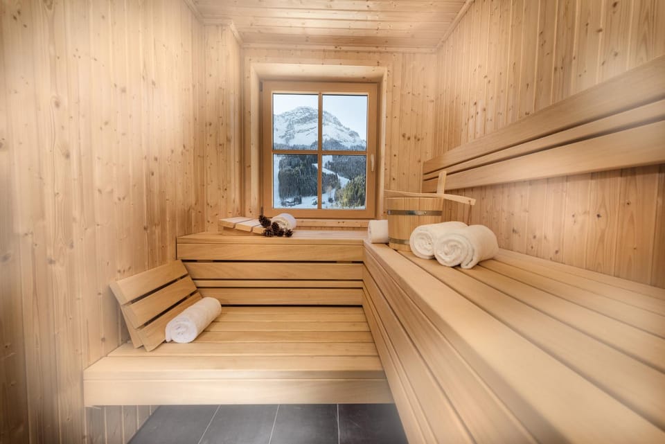 Sauna, On site, Mountain view