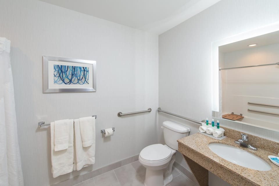 Toilet, Bathroom, Area and facilities