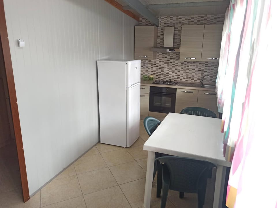 Camping Poseidonia Campground/ 
RV Resort in Campania