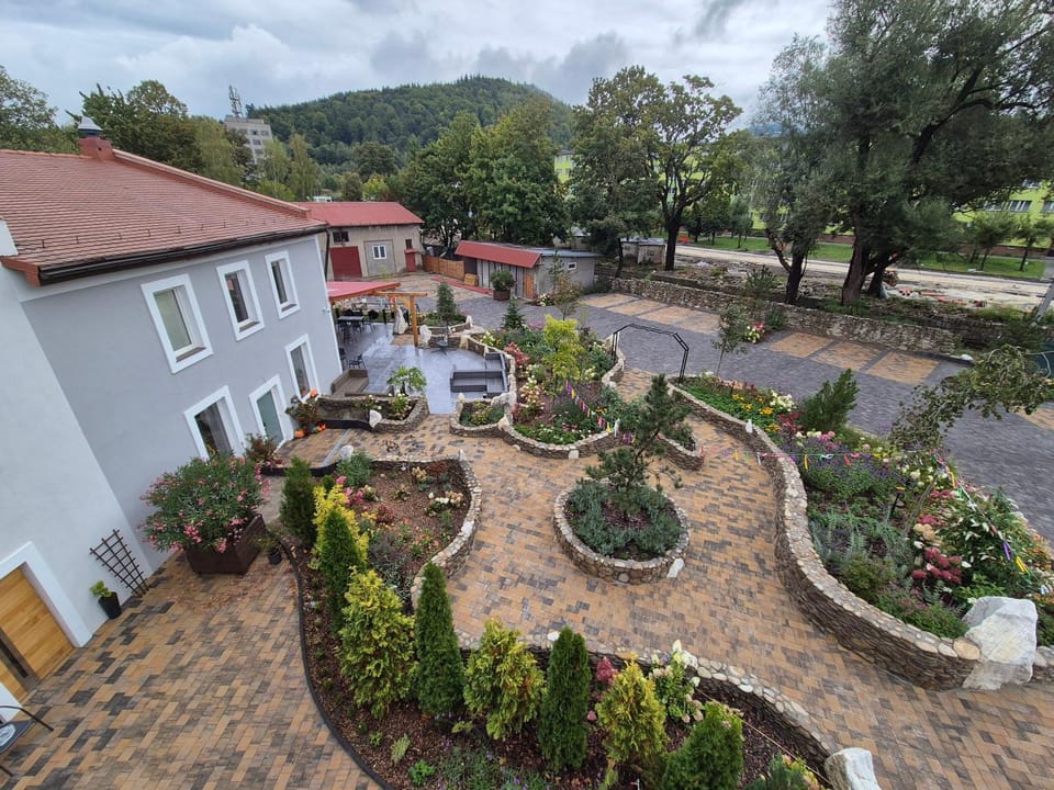 Apartamenty Amadeus & Trattoria Matteo e Raffaello Apartment in Lower Silesian Voivodeship