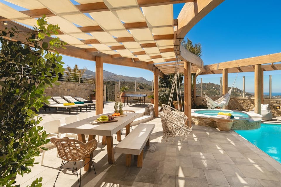 Seating area, Pool view, Swimming pool, sunbed